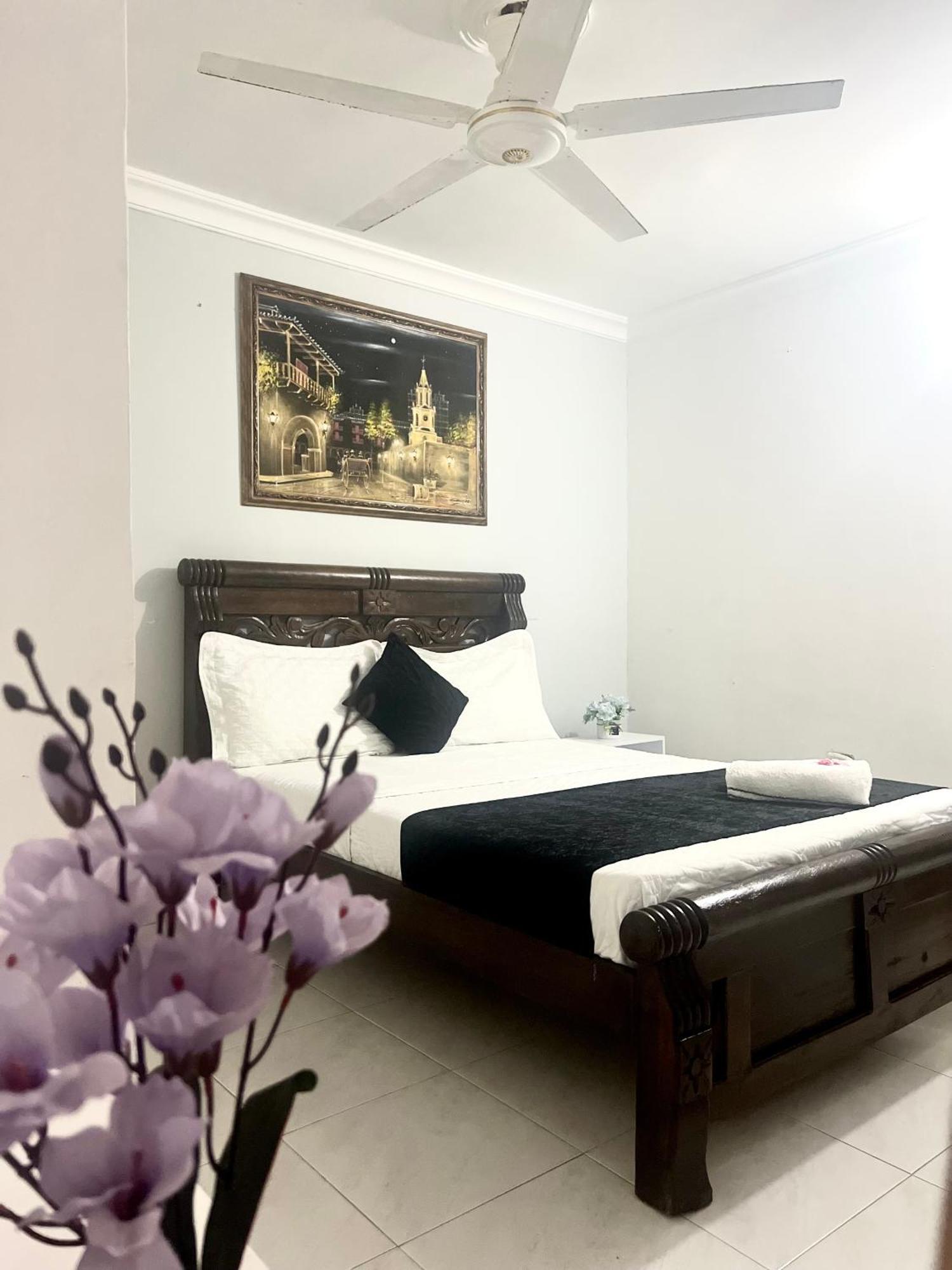 Casa Aldana Guest house *